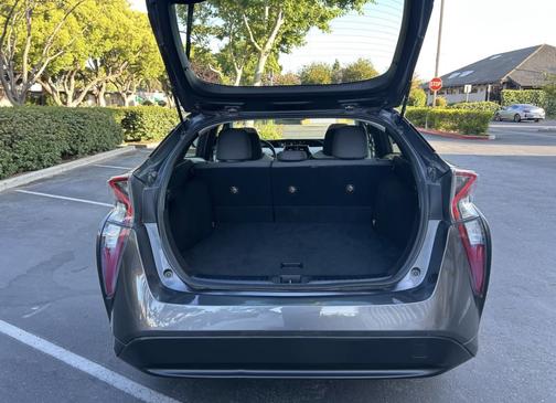 2016 Toyota Prius Two