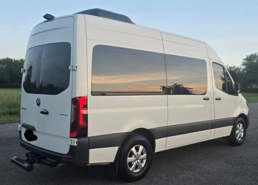 2022 Mercedes-Benz Sprinter 2500 Standard Roof