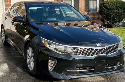 Black 2018 Kia Optima EX