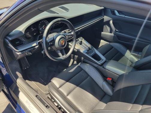 2021 Porsche 911 Carrera