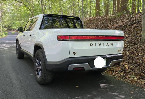 2022 Rivian R1T Launch Edition