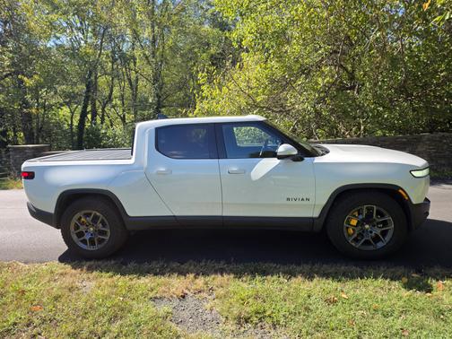 2022 Rivian R1T Launch Edition