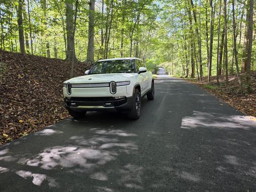 2022 Rivian R1T Launch Edition