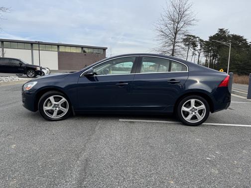 2012 Volvo S60 T5