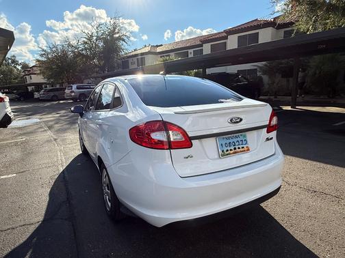 2013 Ford Fiesta SE