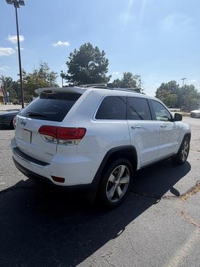 White 2016 Jeep Grand Cherokee Limited