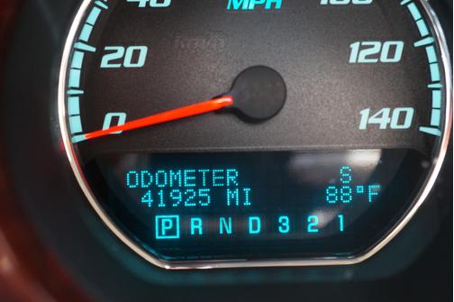 Beige 2011 Buick Lucerne CXL Premium