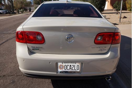 Beige 2011 Buick Lucerne CXL Premium