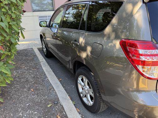 2011 Toyota RAV4 Base