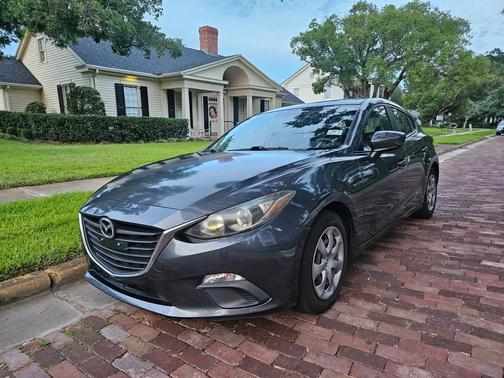 Gray 2014 Mazda Mazda3 i Sport