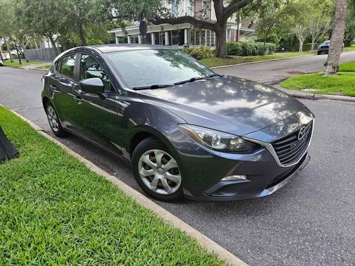 Gray 2014 Mazda Mazda3 i Sport
