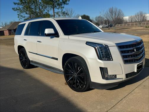 2016 Cadillac Escalade Luxury