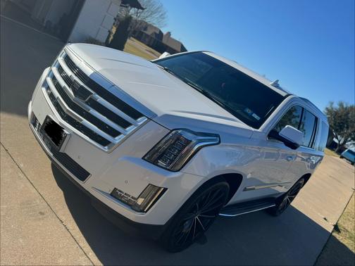 2016 Cadillac Escalade Luxury