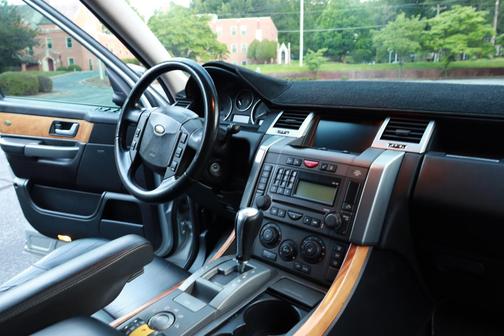 Silver 2006 Land Rover Range Rover Sport HSE