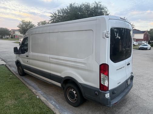 2017 Ford Transit-250 Base