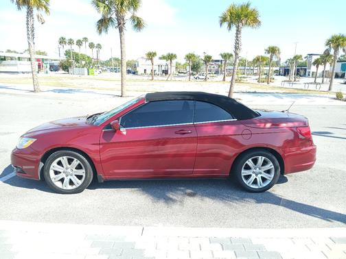 2012 Chrysler 200 Touring