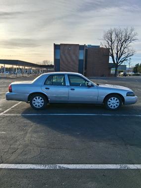 2004 Mercury Grand Marquis LS