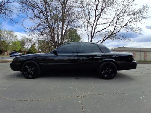 Black 2004 Mercury Grand Marquis LS