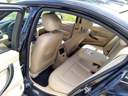 2016 BMW 328 i
