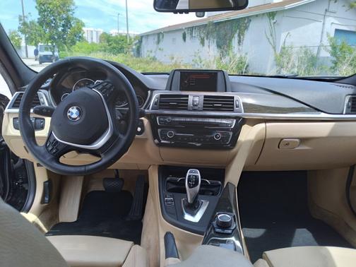 2016 BMW 328 i