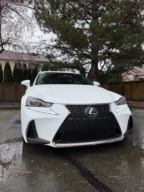 2018 Lexus IS 300 Base