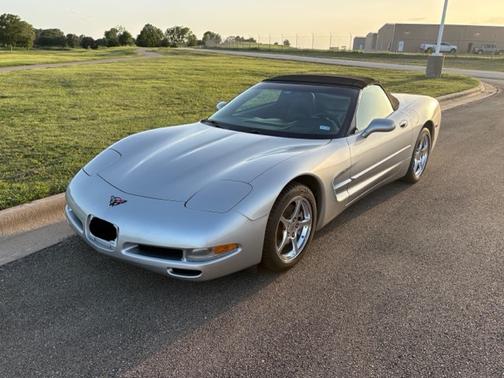 Silver 2004 Chevrolet Corvette Base