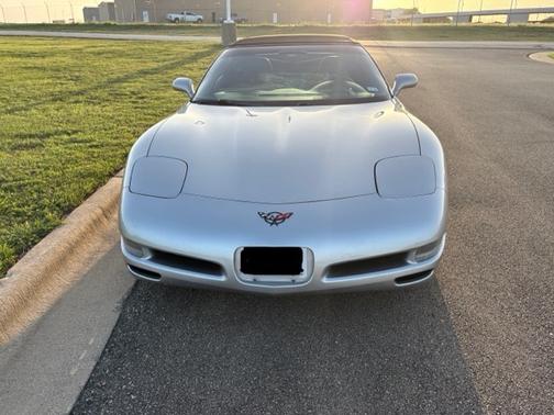 Silver 2004 Chevrolet Corvette Base