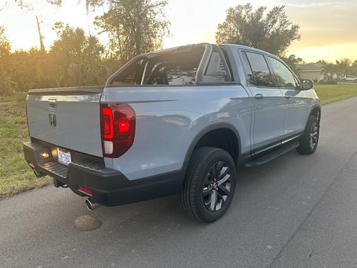 2023 Honda Ridgeline Sport