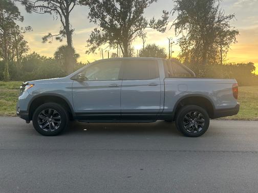 2023 Honda Ridgeline Sport