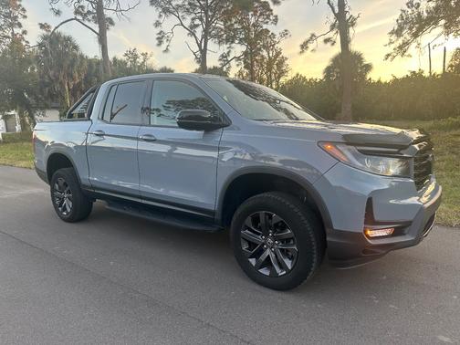 2023 Honda Ridgeline Sport