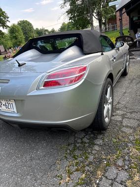 Silver 2008 Saturn Sky Base