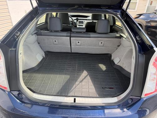 Blue 2015 Toyota Prius Four