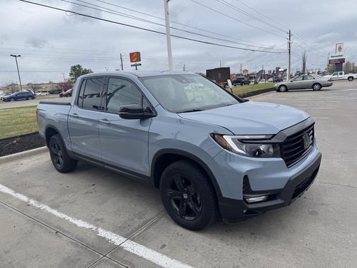 2023 Honda Ridgeline Black Edition