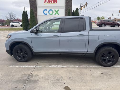 2023 Honda Ridgeline Black Edition