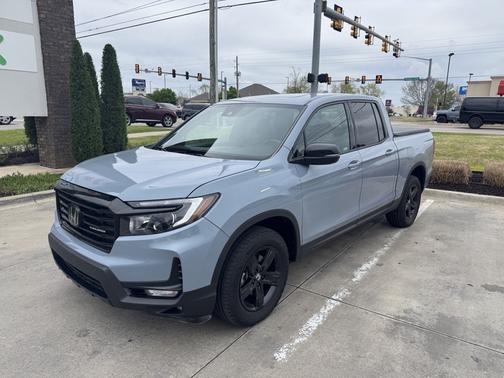 2023 Honda Ridgeline Black Edition