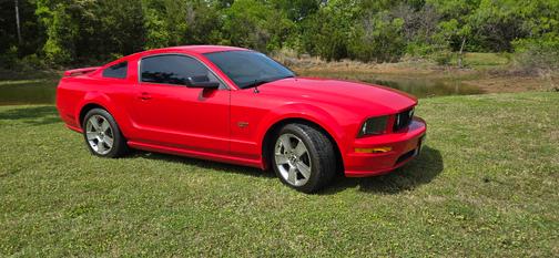 Red 2006 Ford Mustang GT