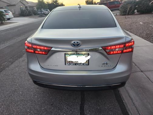 2017 Toyota Avalon Hybrid Limited