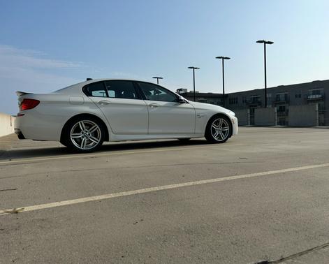 2012 BMW 550 i xDrive