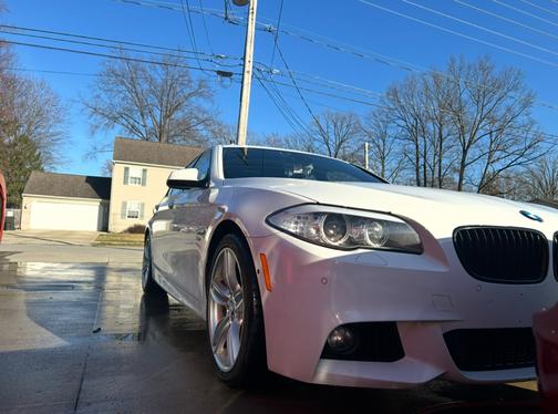 2012 BMW 550 i xDrive
