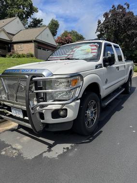 White 2013 Ford F-350 Platinum