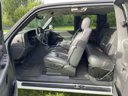 2004 Chevrolet Silverado 1500 LT Extended Cab