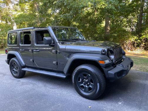 2021 Jeep Wrangler Unlimited Sport