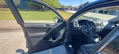 2014 Volkswagen Tiguan Auto SE