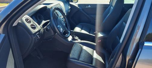 2014 Volkswagen Tiguan Auto SE