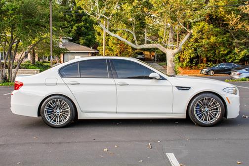 2013 BMW M5 Base