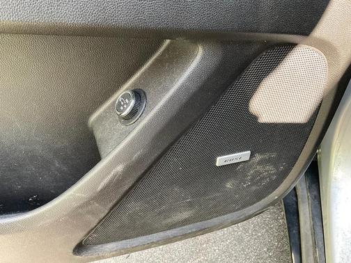 Silver 2019 Chevrolet Traverse Premier