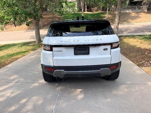 White 2019 Land Rover Range Rover Evoque SE Premium
