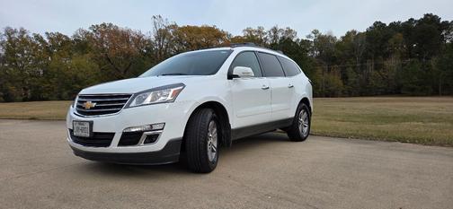 2017 Chevrolet Traverse 2LT