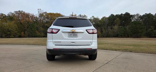2017 Chevrolet Traverse 2LT