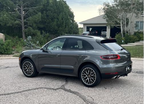 2017 Porsche Macan S